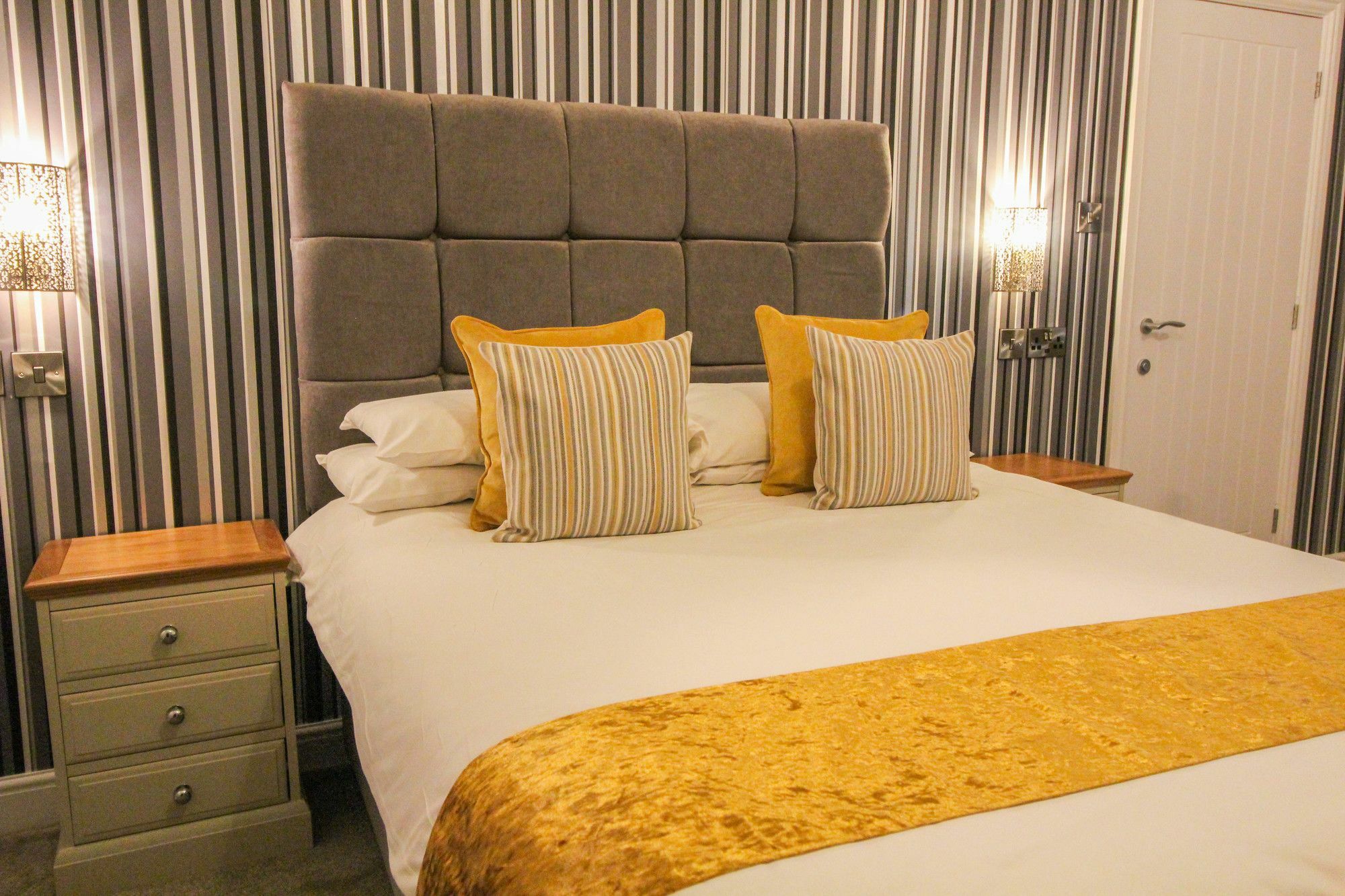 The Scarborough Travel And Holiday Lodge Εξωτερικό φωτογραφία